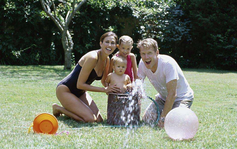 寶寶被蚊子叮咬后紅點怎么消除 為什么寶寶蚊子叮咬后紅腫