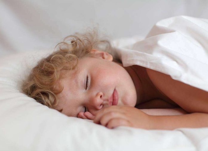 送給寶寶的晚安心語 給孩子的一句話的的晚安語錄