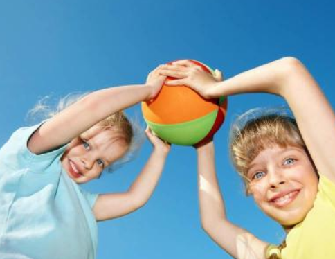 夏天寶寶需要防曬嗎2018 幾歲的寶寶適合用防曬霜