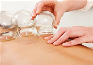 月經期間可以拔火罐嗎 夏季拔火罐要注意什么2018