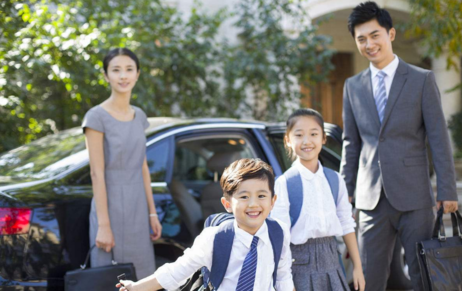 家長接送孩子應該怎么安排 怎么保證孩子的安全 家長接送孩子應該怎么安排 怎么保證孩子的安全