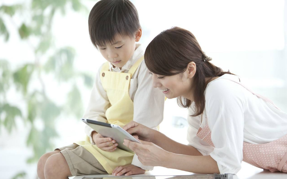 孩子表達自己的想法的時候應該怎么做好 怎么培養孩子的表達習慣