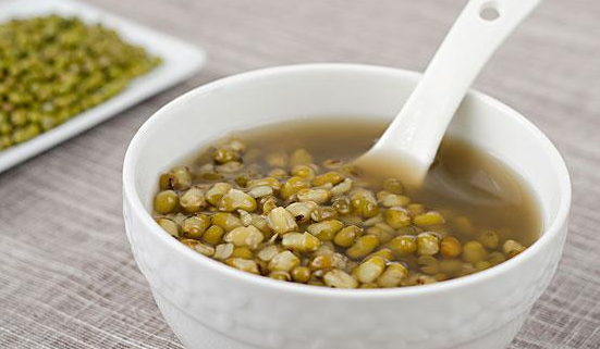 天氣熱有什么辦法降溫 天氣熱沒空調怎么快速降溫2018