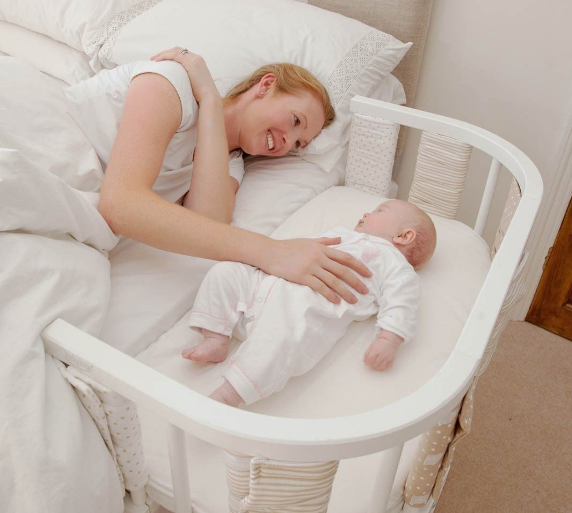 夏季坐月子中西醫(yī)怎么看 天熱坐月子需要注意什么 夏季坐月子中西醫(yī)怎么看 天熱坐月子需要注意什么