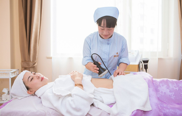 夏天坐月子能出門嗎 產(chǎn)后多久可以出門鍛煉 夏天坐月子能出門嗎 產(chǎn)后多久可以出門鍛煉