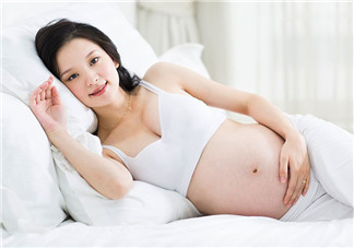 胎位不正跟睡姿有關嗎 8個月胎位不正該怎么睡好