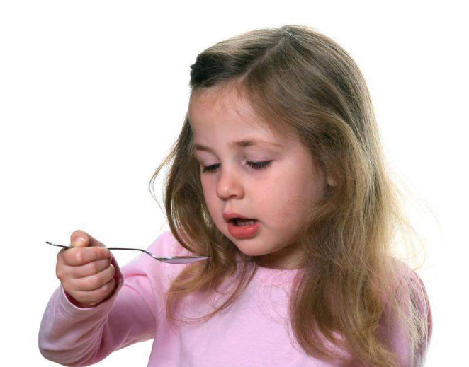 孩子吃藥要注意什么 2018孩子生病怎么吃藥才安全