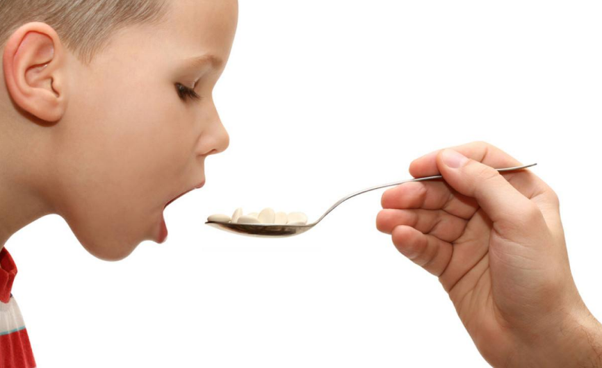 孩子吃藥要注意什么 2018孩子生病怎么吃藥才安全