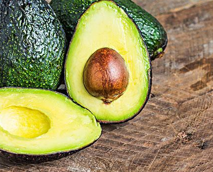 寶寶多大可以吃牛油果 寶寶吃牛油果能預防和治療貧血