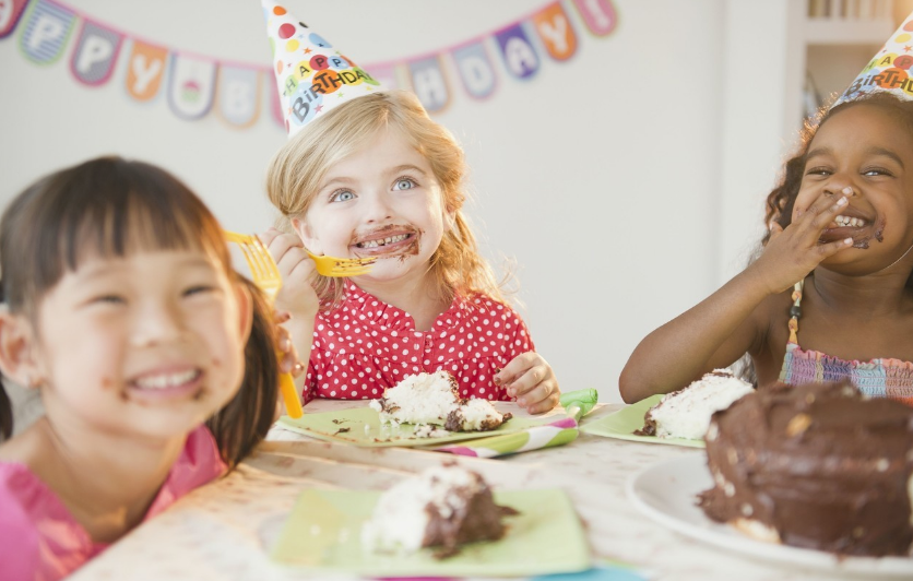 寶寶1歲生日的創意感言 孩子周歲生日感言簡短真實句子朋友圈 寶寶1歲生日的創意感言 孩子周歲生日感言簡短真實句子朋友圈