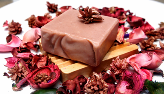 寶寶被蚊蟲叮咬后如何處理 怎么緩解寶寶被蚊子咬后的紅腫