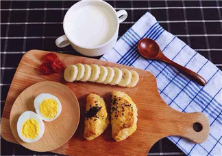 產(chǎn)后能節(jié)食減肥嗎 產(chǎn)后月子瘦身如何飲食