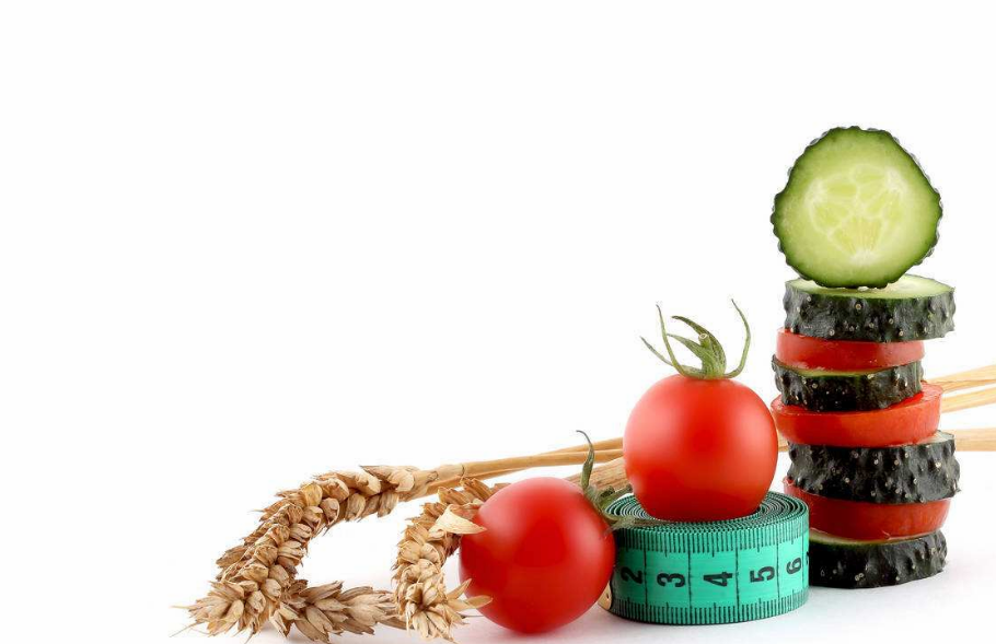 產(chǎn)后水腫胖該怎么吃 月子餐如何吃不會(huì)過量