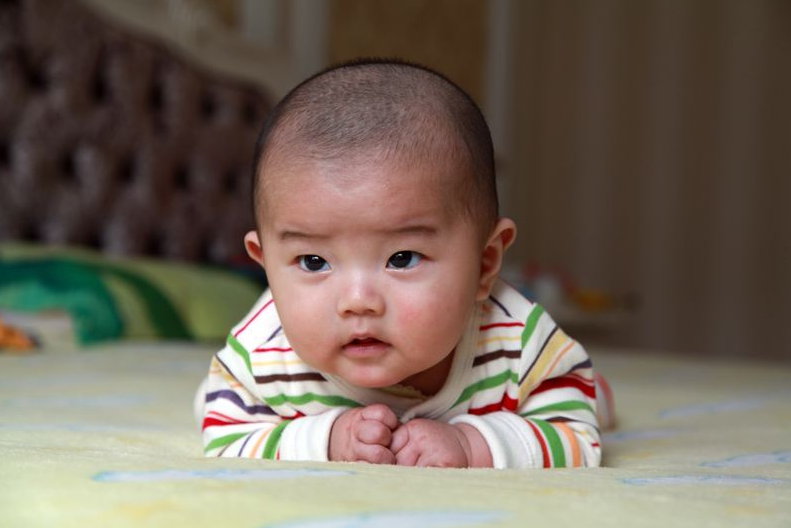 為什么不可以給孩子把尿 給孩子把尿會脫肛是真的嗎 為什么不可以給孩子把尿 給孩子把尿會脫肛是真的嗎