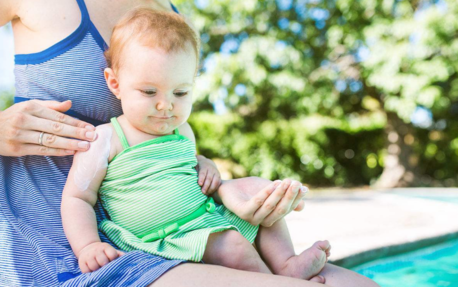 嬰兒夏天需要防曬嗎 夏季怎么照顧嬰兒