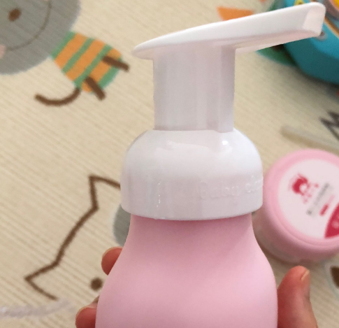 紅色小象的寶寶用品怎么樣 紅色小象痱子粉好用嗎 紅色小象的寶寶用品怎么樣 紅色小象痱子粉好用嗎