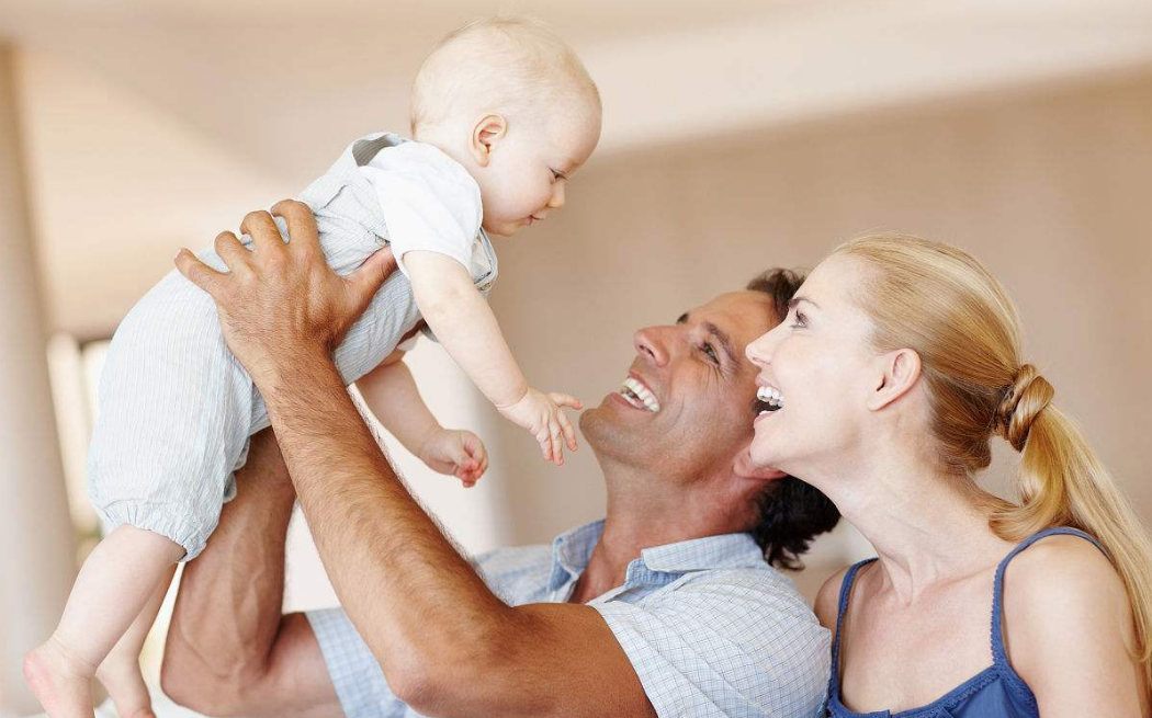 暑假無(wú)法陪伴孩子的心情說(shuō)說(shuō) 暑假不能陪孩子的句子短語(yǔ)