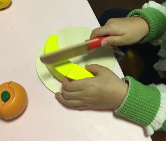 玩具水果蔬菜切切樂哪個牌子好 水果蔬菜切切樂寶寶喜歡嗎