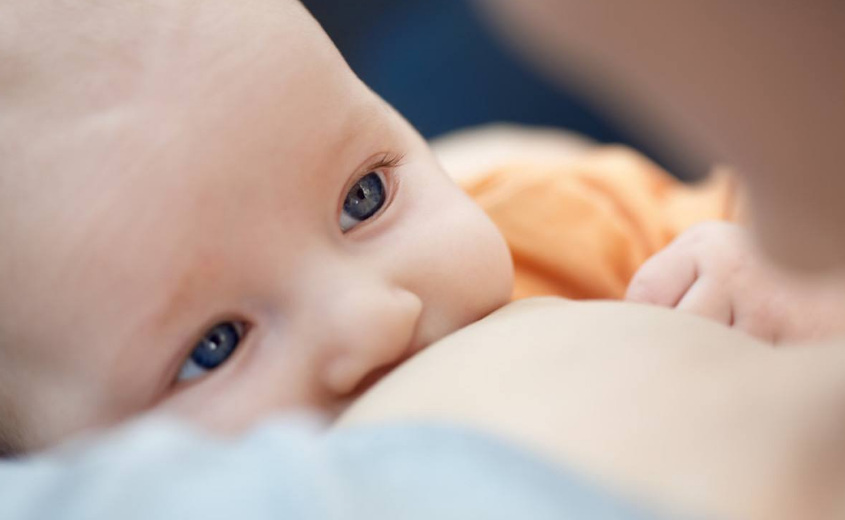 給孩子喂母乳有哪些好處 寶寶吃母乳好處一覽