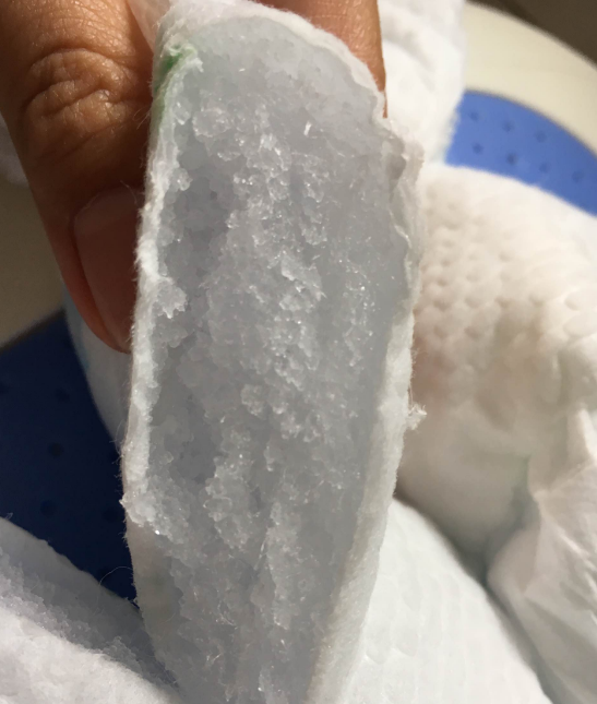 嬰適寶彈彈小內褲怎么樣 嬰適寶超薄透氣紙尿褲好用嗎