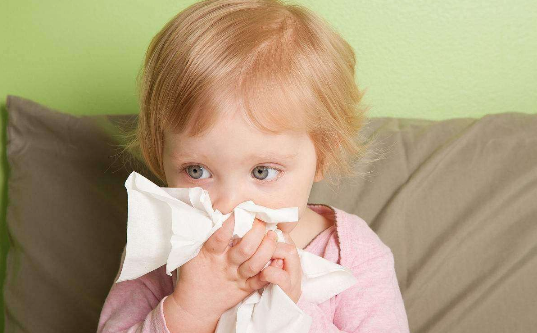 寶寶卡痰呼吸困難怎么辦 小兒卡痰如何急救