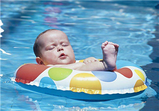 寶寶游泳感染了紅眼病怎么辦 寶寶紅眼睛會影響視力嗎