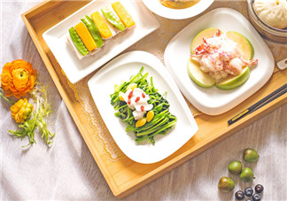 蔣勤勤月子餐吃什么 明星都是怎么吃月子餐 蔣勤勤月子餐吃什么 明星都是怎么吃月子餐