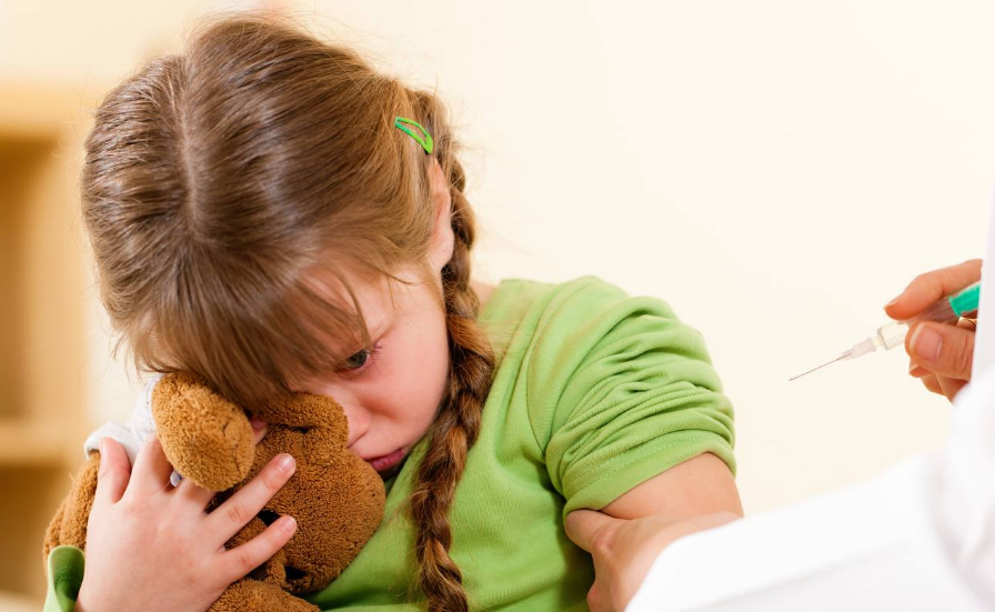 兒童入學前必須接種的疫苗有哪些 寶寶一定要準時去打疫苗嗎