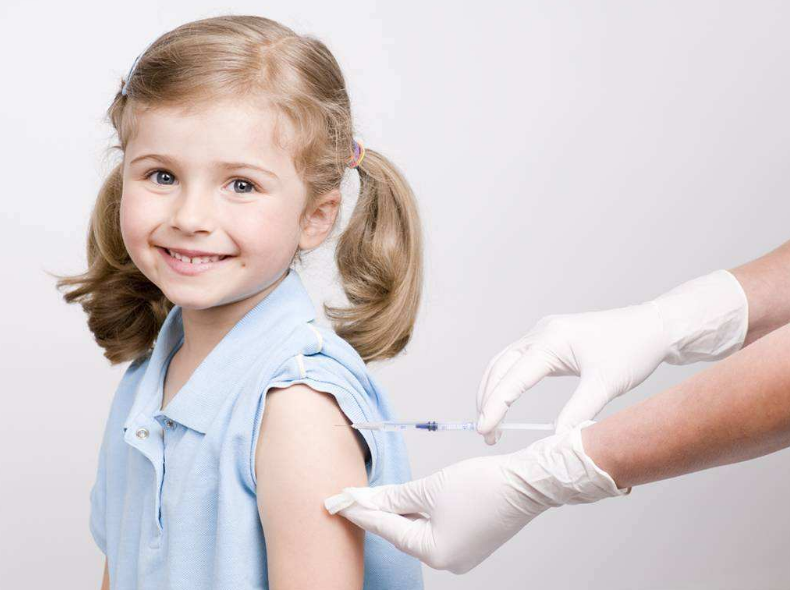 兒童入學前必須接種的疫苗有哪些 寶寶一定要準時去打疫苗嗎