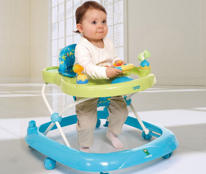 高筒型學步鞋適合寶寶穿嗎 寶寶第一次穿鞋子怎么選擇長寬