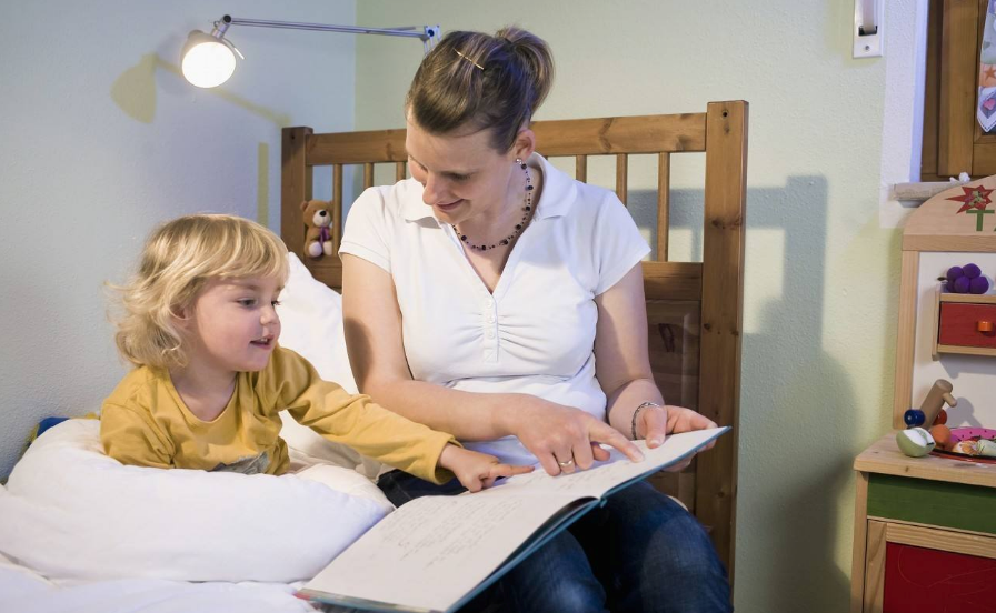 夏季晚上帶孩子心情說說 天氣熱帶孩子玩的句子朋友圈 夏季晚上帶孩子心情說說 天氣熱帶孩子玩的句子朋友圈