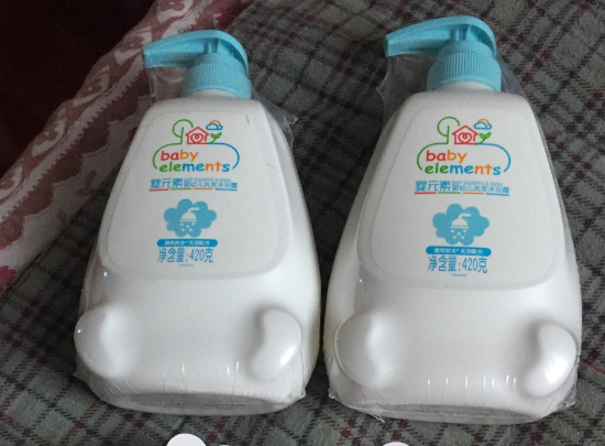 嬰元素嬰兒洗發沐浴露怎么樣 嬰元素嬰兒洗發沐浴露寶寶喜歡嗎 嬰元素嬰兒洗發沐浴露怎么樣 嬰元素嬰兒洗發沐浴露寶寶喜歡嗎