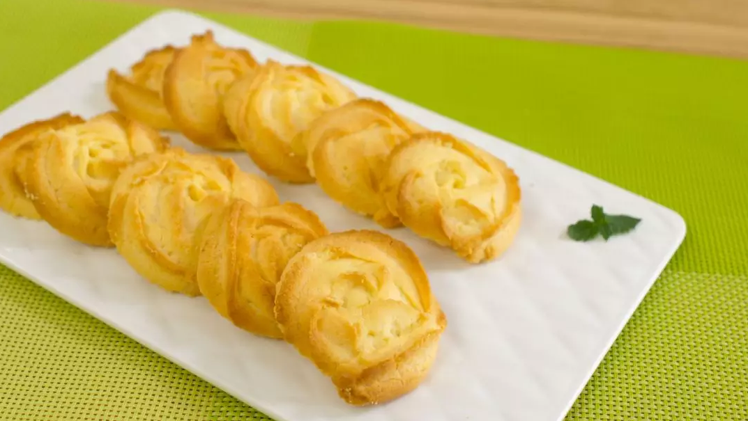 怎么讓孩子學會抓握食物 孩子不會抓食物怎么教