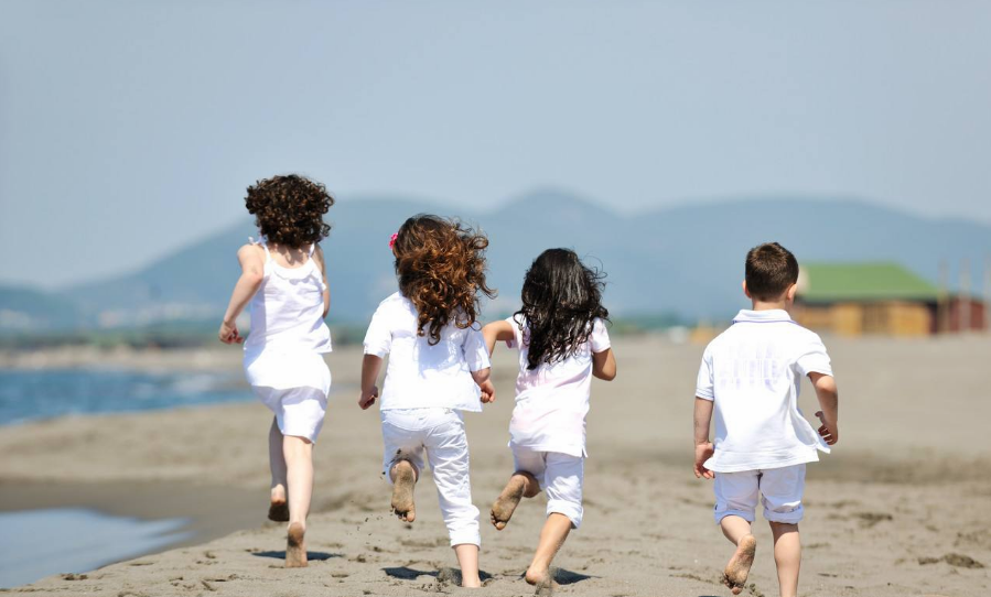 分享和孩子游玩圖片的句子 和孩子去游玩照片配字的心情說說朋友圈