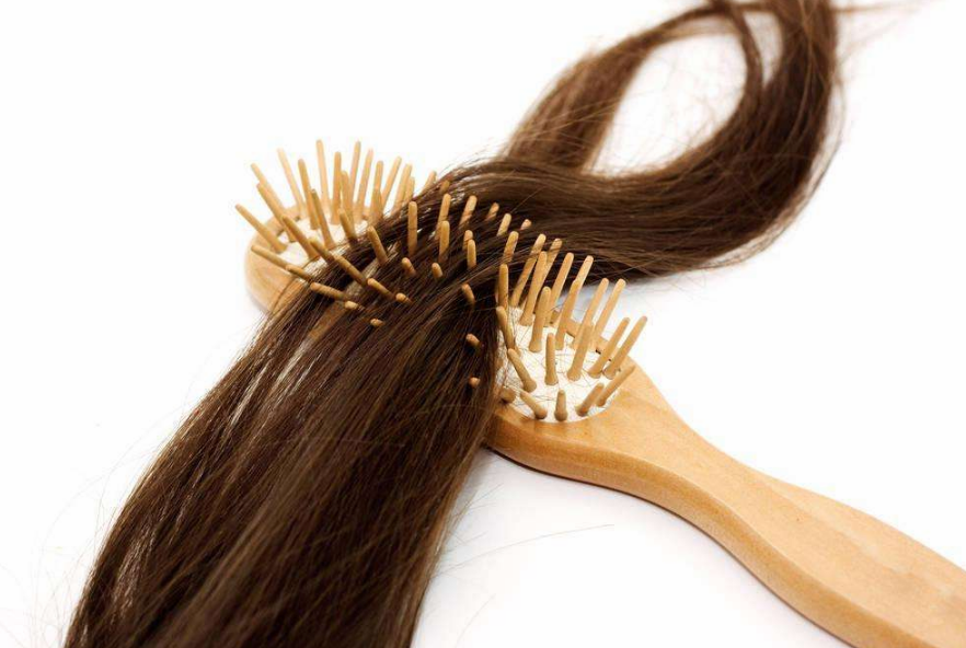 產(chǎn)后大量掉發(fā)用什么洗發(fā)水 產(chǎn)后脫發(fā)怎么生發(fā)