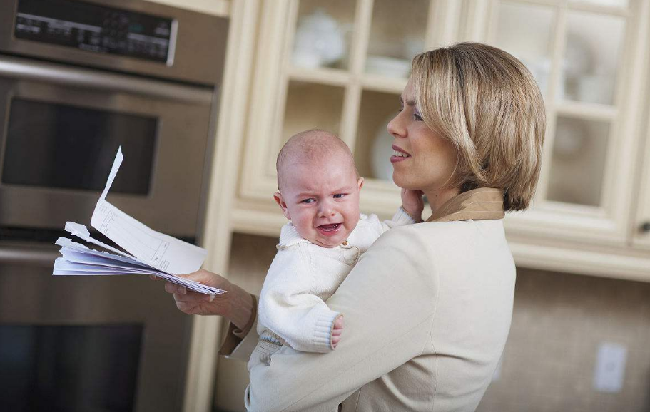 怎么幫寶寶進行大運動 寶寶大運動鍛煉方法 怎么幫寶寶進行大運動 寶寶大運動鍛煉方法