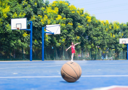 寶寶特別愛運動有什么影響 寶寶愛運動有什么好處 寶寶特別愛運動有什么影響 寶寶愛運動有什么好處