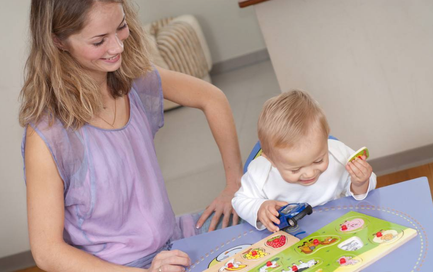 教小嬰兒認字好不好 不同年齡如何學認字