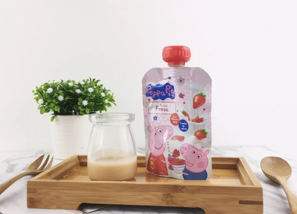 西班牙小豬佩奇酸奶口感怎么樣 西班牙小豬佩奇酸奶試吃心得 西班牙小豬佩奇酸奶口感怎么樣 西班牙小豬佩奇酸奶試吃心得