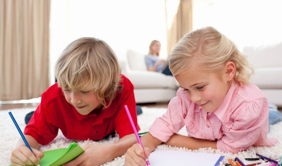 2018八月出生的寶寶如何取名 2018年狗年8月出生寶寶起名大全分析 2018八月出生的寶寶如何取名 2018年狗年8月出生寶寶起名大全分析