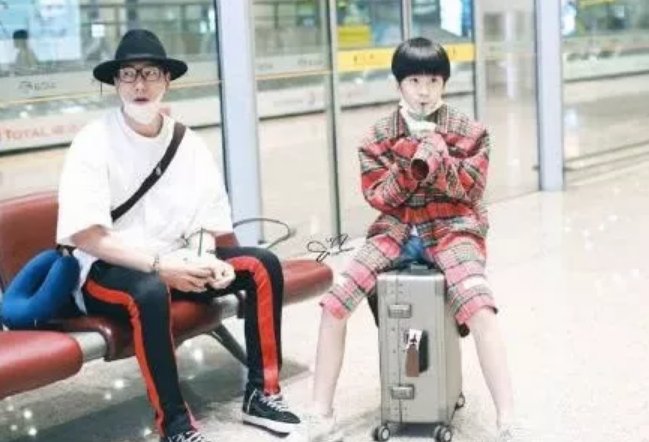 張亮兒子天天10歲身高163是遺傳嗎 怎么幫助孩子長(zhǎng)高 張亮兒子天天10歲身高163是遺傳嗎 怎么幫助孩子長(zhǎng)高