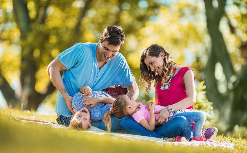 大寶和二寶爭寵怎么回事 孩子爭寵的原因有哪些 大寶和二寶爭寵怎么回事 孩子爭寵的原因有哪些