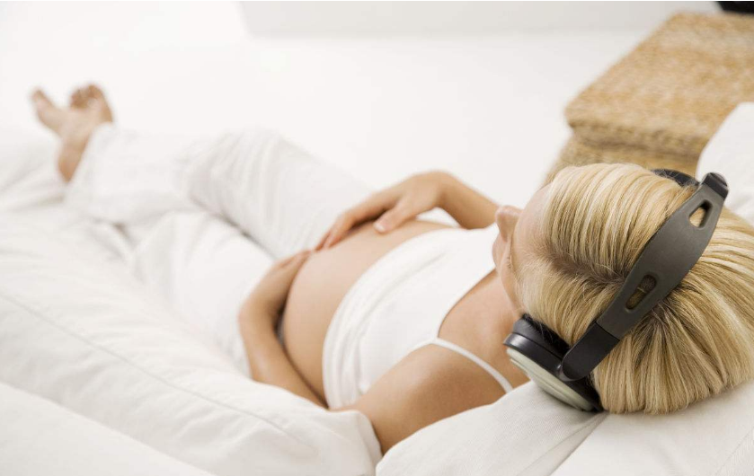 剖腹產前聽音樂好不好 剖腹產前聽音樂能緩解疼痛嗎 剖腹產前聽音樂好不好 剖腹產前聽音樂能緩解疼痛嗎