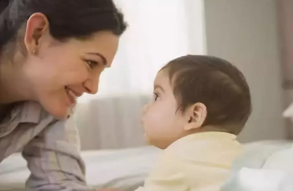 寶寶什么都懂但是不愛說話怎么辦 寶寶不愛說話是性格原因嗎 寶寶什么都懂但是不愛說話怎么辦 寶寶不愛說話是性格原因嗎