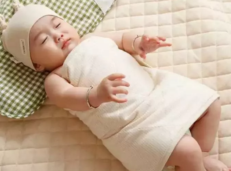 立秋后大人孩子如何養生 立秋后怎么按摩艾灸養生