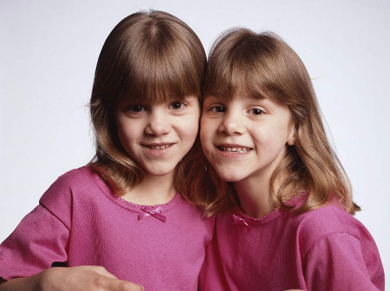 試管嬰兒懷雙胞胎的幾率有多大 試管嬰兒雙胞胎長(zhǎng)得像嗎