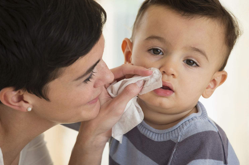 孩子哈啾鼻子揉不停是鼻子過敏嗎 如何避免寶寶鼻子過敏 孩子哈啾鼻子揉不停是鼻子過敏嗎 如何避免寶寶鼻子過敏