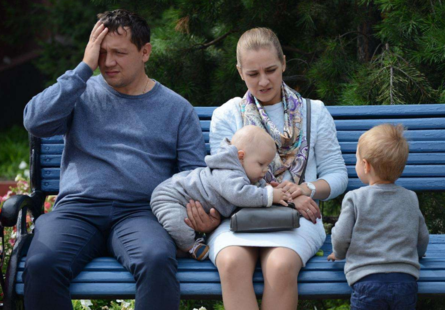 生二胎怎么給大寶的心理問(wèn)題進(jìn)行安撫 大寶在二胎后惹人討厭怎么辦