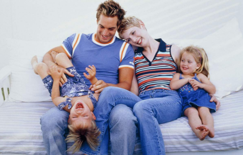 分享和小孩子合照的說說句子 和寶寶一起拍照心情短語朋友圈