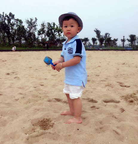 寶寶兩歲還沒斷奶正常嗎 孩子兩歲怎么給孩子斷奶